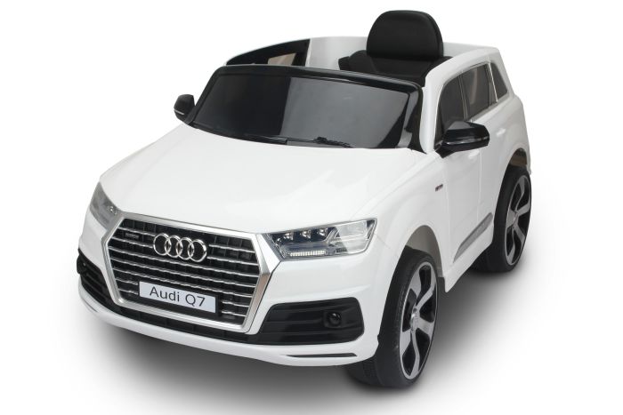 Audi q7 shop ride on car