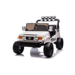 Električni autić Toyota FJ Cruiser XXL s 4x4 pogonom, licenciran (dvosjed), bijeli, prijenosna litijeva baterija, visoka šasija, dva sjedala, stražnja ovjesna osovina, 2,4 GHz daljinski upravljač, MP3 player s Bluetoothom, LED svjetla