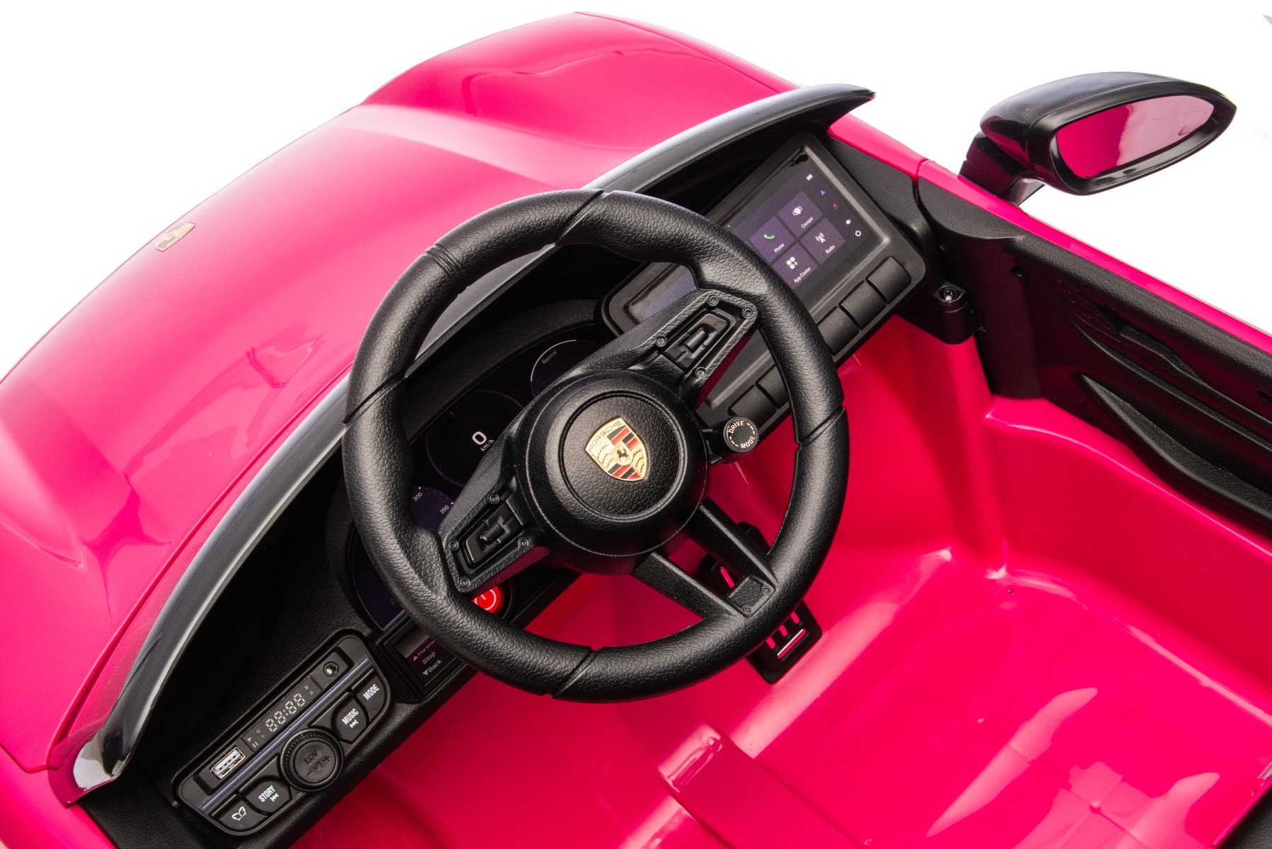 Multifunkcionalni volan i armaturna ploča